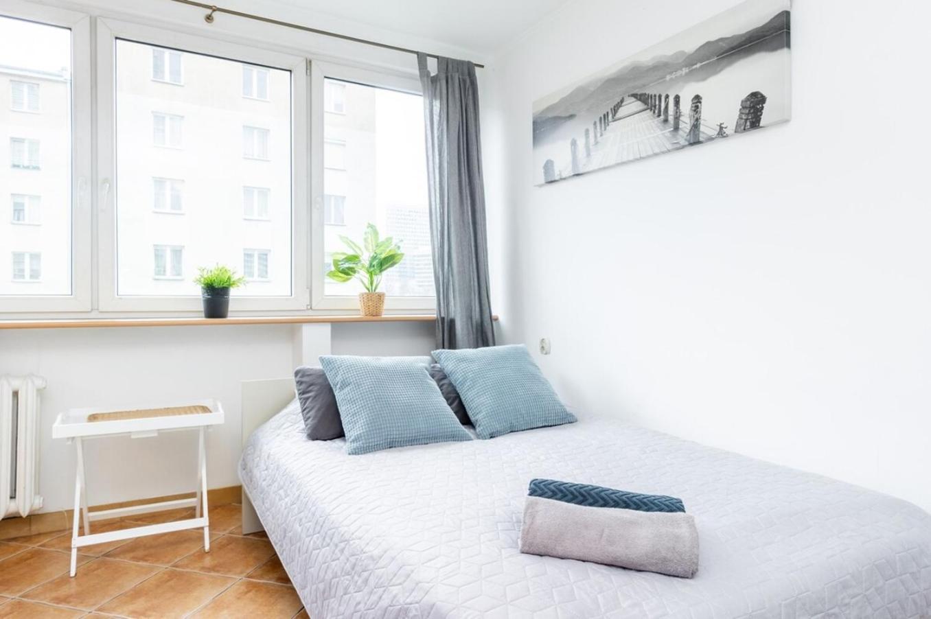 Cinnamon Apartment Metro Swietokrzyska Warsaw Exterior photo