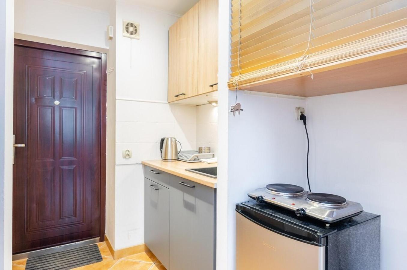 Cinnamon Apartment Metro Swietokrzyska Warsaw Exterior photo